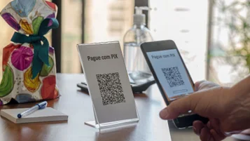 Pix com cartão de crédito: vale a pena utilizar a função nas empresas? thumbnail