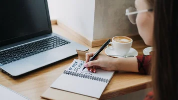 Como criar metas financeiras de curto e longo prazo para o seu negócio thumbnail