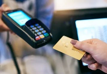 Venda casada: o que é, leis que regulamentam o comércio e mais thumbnail