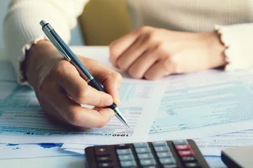 Documentos Contábeis: quais são e como administrá-los thumbnail