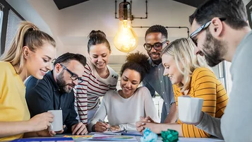 Gerenciamento de dados exige contratação de talentos em novas funções thumbnail