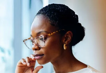 Cobrança excessiva: como o RH pode identificar e agir com responsabilidade thumbnail