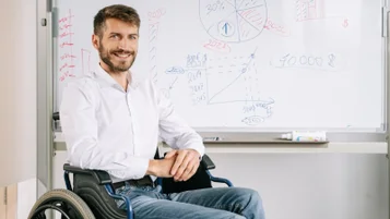 O que significa a sigla PcD no currículo? Entenda thumbnail