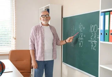 Professores podem ser liberados de pagar Imposto de Renda após chegada de nova Lei thumbnail