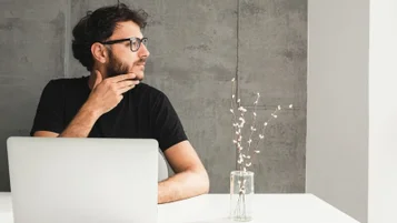 19 profissões em alta: conheça mais sobre cada uma! thumbnail