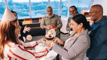 Aniversário da empresa: 9 ideias criativas para comemorar thumbnail