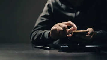 Entenda as diferenças entre o roubo de identidade e a fraude de identidade thumbnail