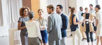 Networking: qual é a importância e como fazer thumbnail