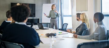 Gestão de Equipes: como as PMEs podem gerir e motivar equipes no cenário atual thumbnail