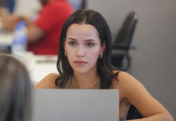 O que é HRIS, por que o RH precisa dele e como se diferencia de outros sistemas