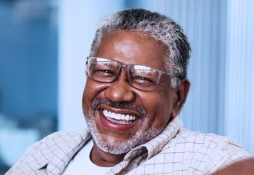 Salário emocional: o que é e como ele pode transformar a sua empresa thumbnail