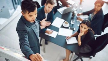 Eficiência operacional: estratégias para reduzir custos e aumentar a produtividade thumbnail