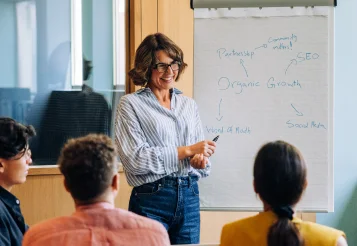 Treinamento nas empresas: como o RH pode estruturar ações de desenvolvimento