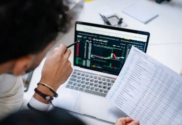 Mercado de balcão: saiba o que é e como funciona!