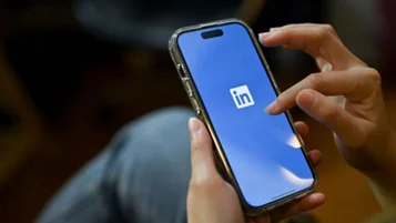 Aprenda a criar uma LinkedIn page thumbnail