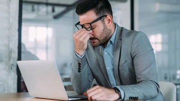 Os perigos da fraude documental às empresas: como ela acontece e como se proteger thumbnail