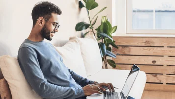 Com quanto tempo de faculdade posso fazer estágio? thumbnail