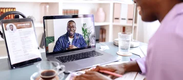 Recolocação profissional no mercado de trabalho: o que é e dicas para passar essa fase thumbnail