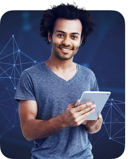 Homem utilizando um ipad