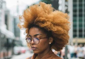 Adiantamento salarial e empréstimo: qual a melhor opção para seus colaboradores? thumbnail