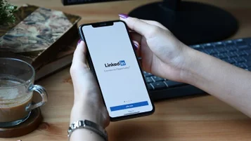 O que colocar no título do LinkedIn? thumbnail