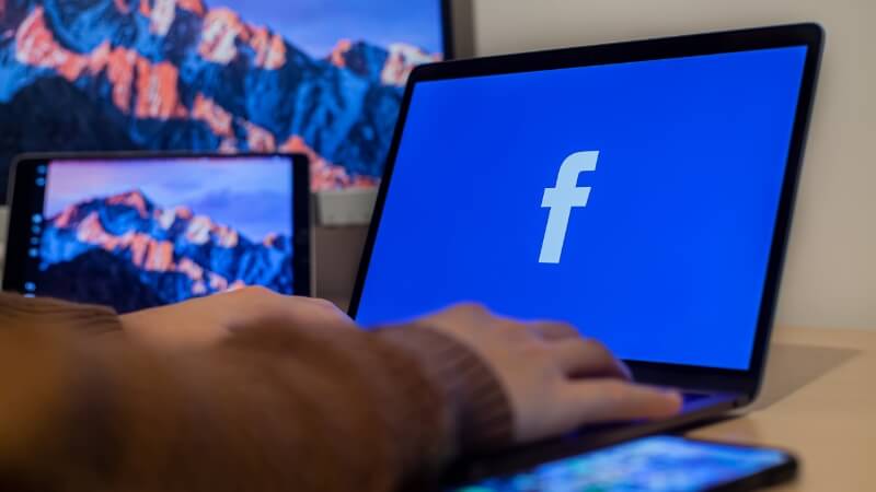 Como anunciar no facebook ads?