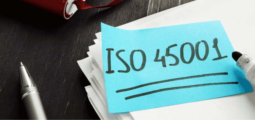 ISO 45001: benefícios e implementação para pequenos negócios