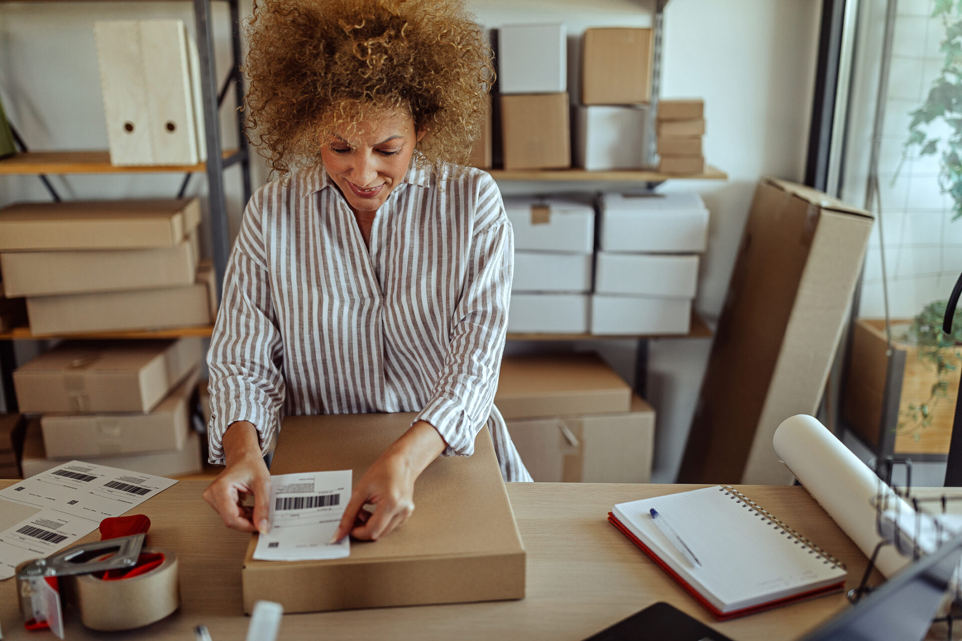 Como organizar o estoque e planejar a frequência de compras