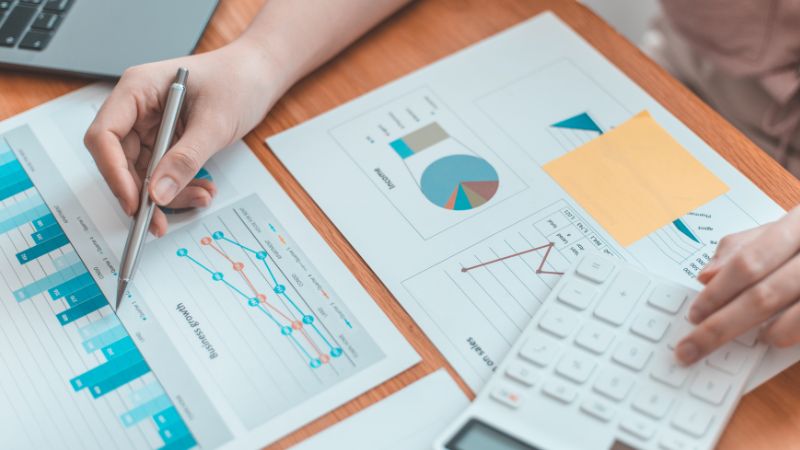 Análise de demonstrativos financeiros: entenda o balanço patrimonial e DRE