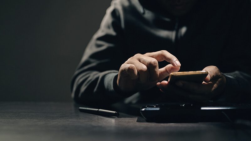 Entenda as diferenças entre o roubo de identidade e a fraude de identidade