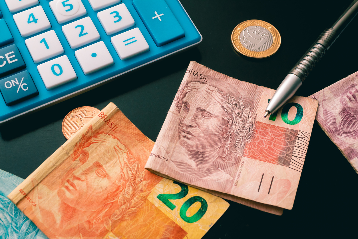 O que é e quem paga o ISS (Imposto Sobre Serviços)?