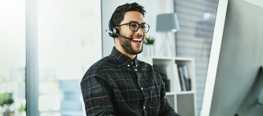 Vale a pena fazer a prospecção de clientes por telefone? Descubra!