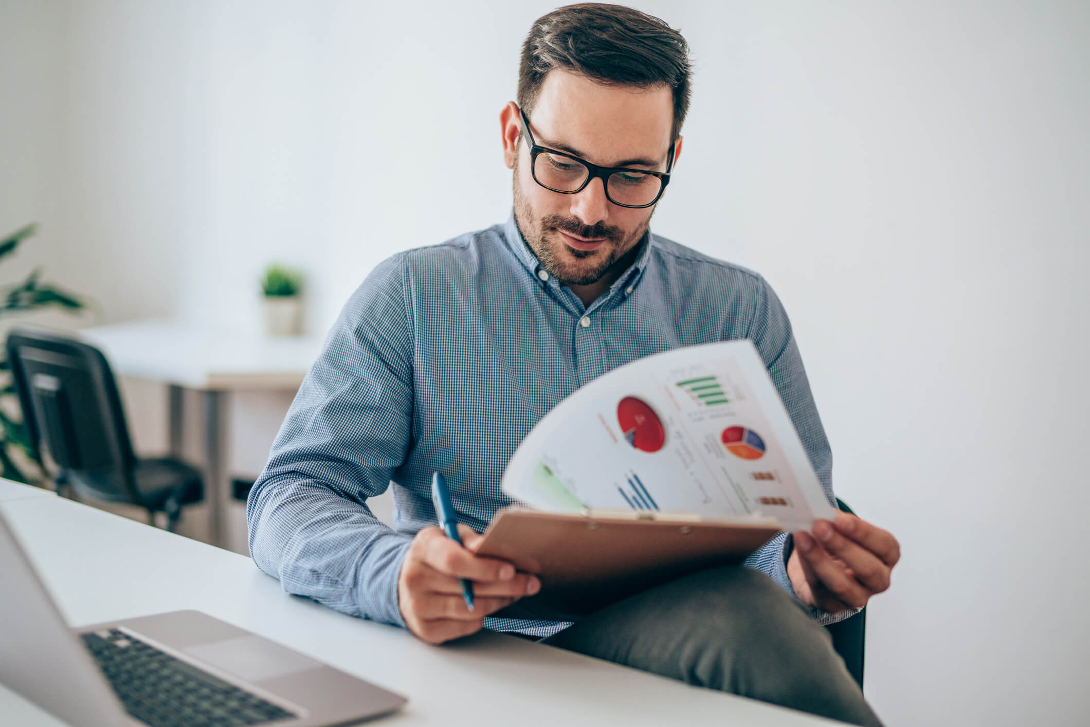 5 relatórios de crédito indispensáveis para negociação com clientes e fornecedores