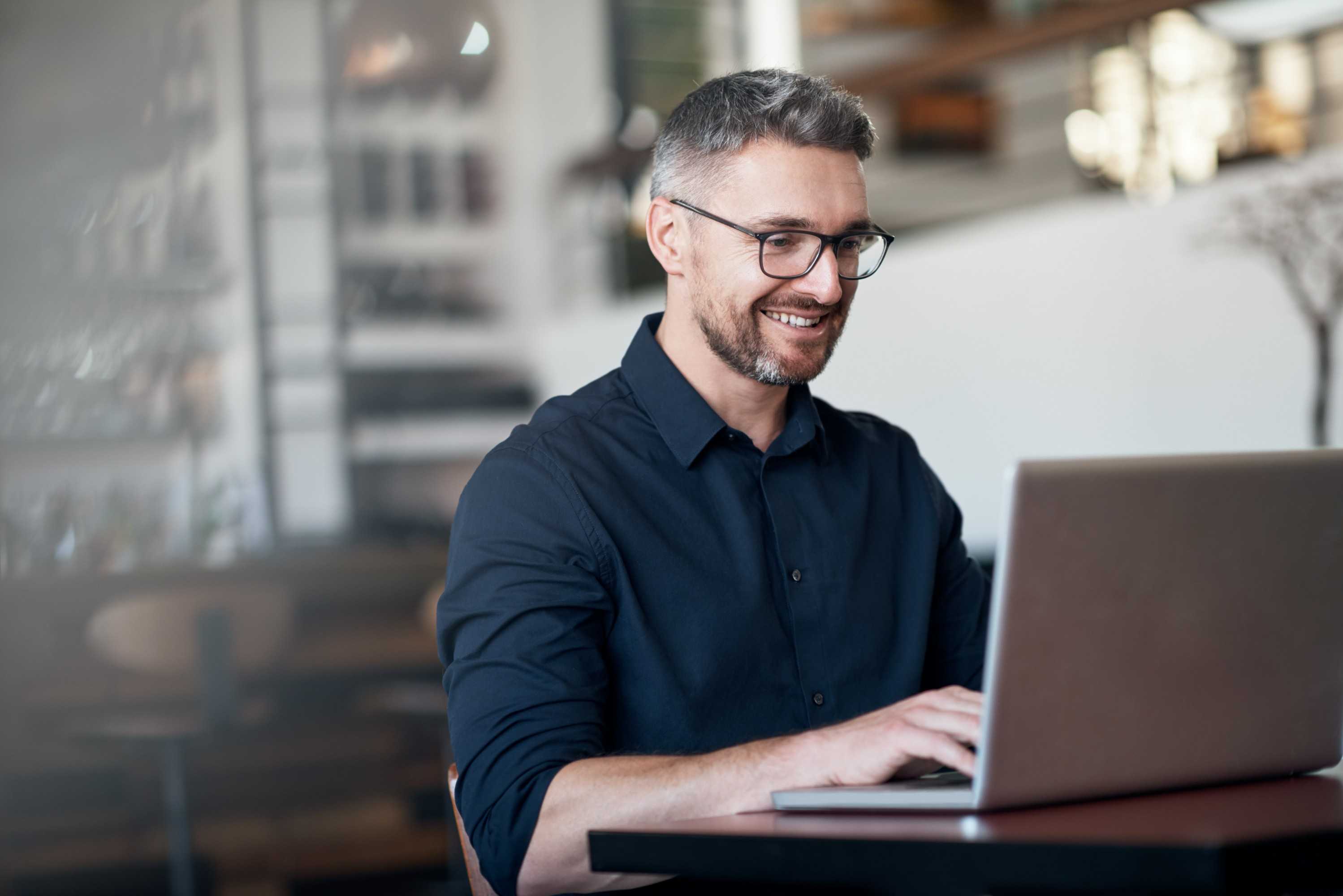 Entenda a diferença entre features e produtos das soluções Serasa Experian