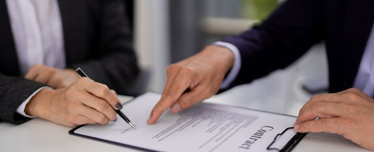 Contrato de adesão: o que PMEs precisam saber antes de assinar