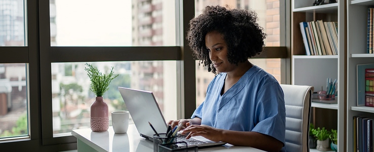 Telemedicina e terapia online: benefícios que vão além do salário