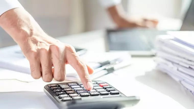 IPI: O que é e como calcular o imposto sobre produtos industrializados